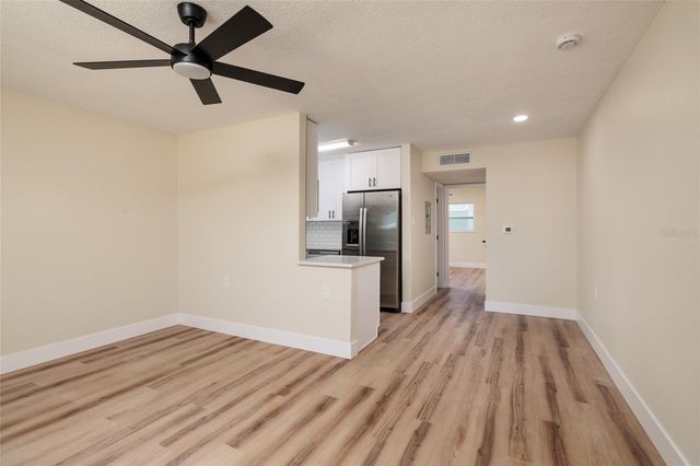 10 164TH AVENUE 1, Redington Beach, FL 33708