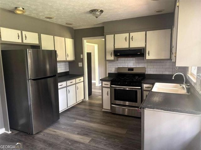 2910 Stanton Rd SE, Conyers, GA 30094