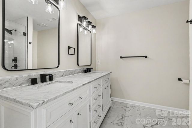 9606 Fairway Ridge Road, Charlotte, NC 28277