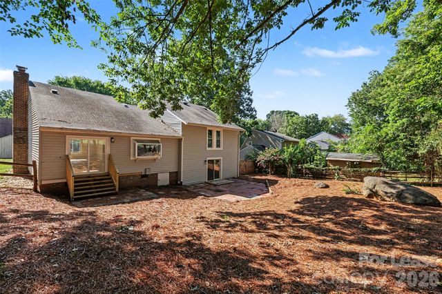 9606 Fairway Ridge Road, Charlotte, NC 28277