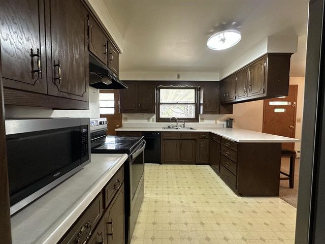 429 ELIZABETH STREET, Wausaukee, WI 54177