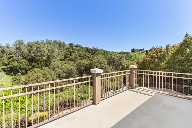3073 Corsica Dr, El Dorado Hills, CA 95762