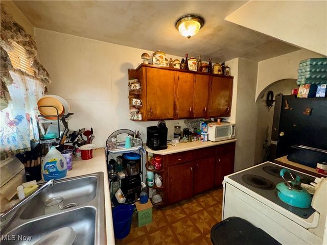 1140 Lindbergh Avenue, Zanesville, OH 43701