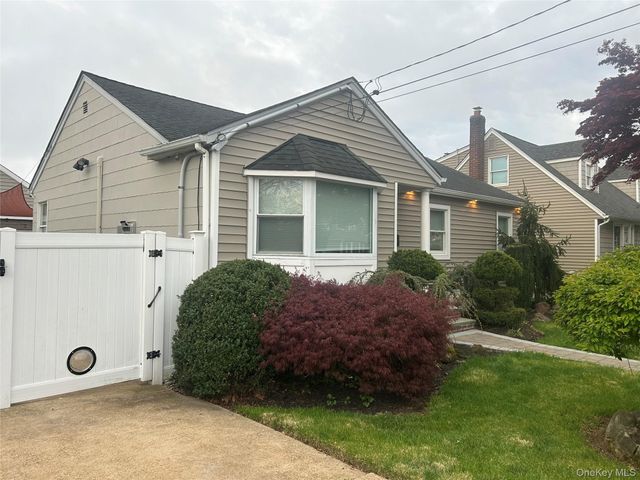 2382 Garfield Street, North Bellmore, NY 11710