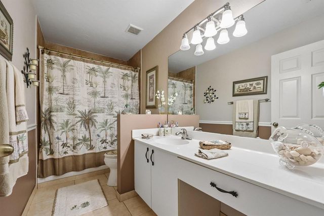 6205 Lansdowne Circle, Boynton Beach, FL 33472