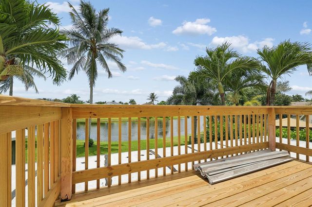 6205 Lansdowne Circle, Boynton Beach, FL 33472
