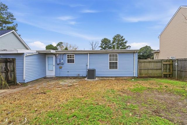 2913 Berkley AVE, Chesapeake, VA 23325