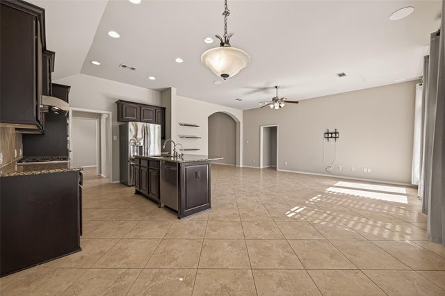 13612 Evening Wind Drive, Pearland, TX 77584