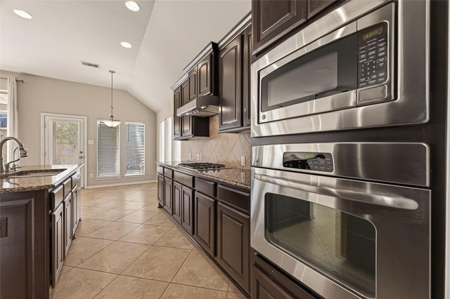 13612 Evening Wind Drive, Pearland, TX 77584