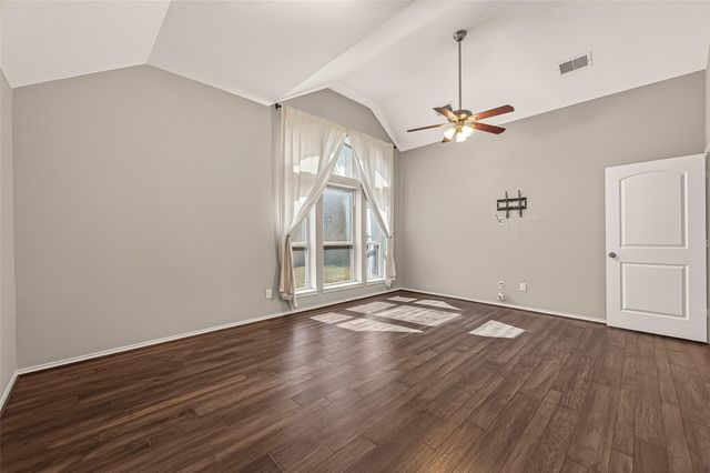 13612 Evening Wind Drive, Pearland, TX 77584