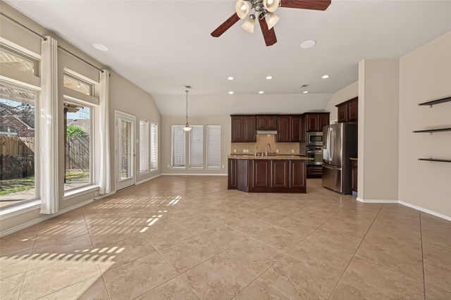 13612 Evening Wind Drive, Pearland, TX 77584