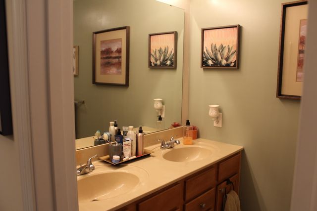 8090 Over Par Court, Burlington, KY 41005