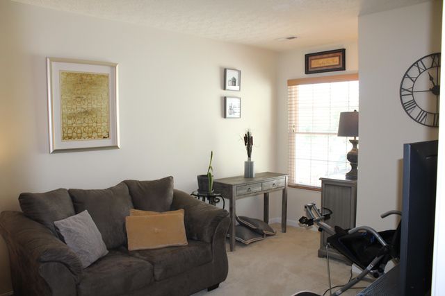8090 Over Par Court, Burlington, KY 41005
