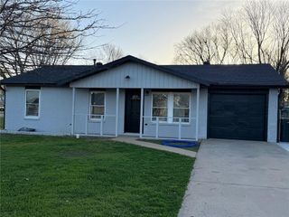 2511 4th Street, Rogers, AR 72756