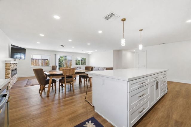 7014 Checkerbloom Way, Citrus Heights, CA 95610