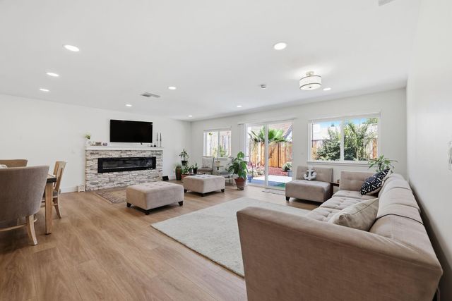 7014 Checkerbloom Way, Citrus Heights, CA 95610