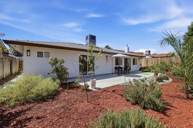 7014 Checkerbloom Way, Citrus Heights, CA 95610