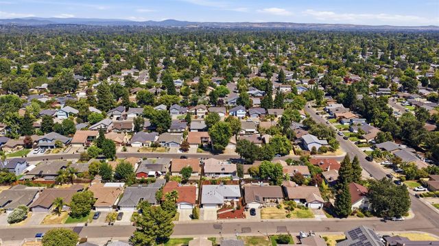 7014 Checkerbloom Way, Citrus Heights, CA 95610
