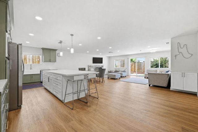7014 Checkerbloom Way, Citrus Heights, CA 95610