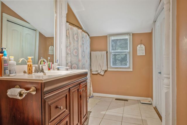 6491 Piney River Rd, N, Bon Aqua, TN 37025