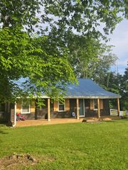 6491 Piney River Rd, N, Bon Aqua, TN 37025
