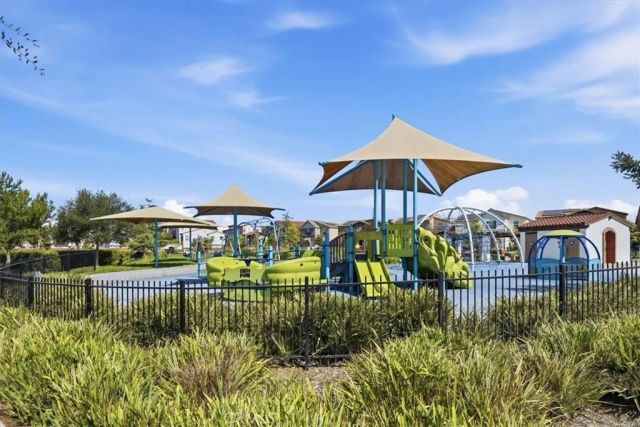 16589 Trailblazer Avenue, Chino, CA 91708