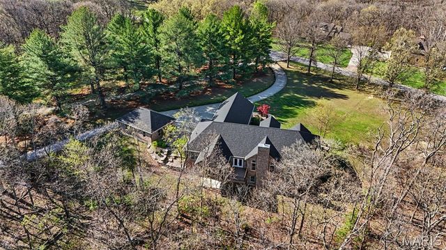 353 Callaway Ridge Drive, Defiance, MO 63341