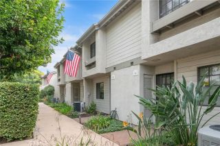 2220 E Chapman 5, Fullerton, CA 92831