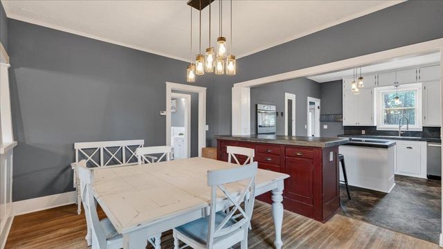 3908 E 13th Ave, Spokane, WA 99202