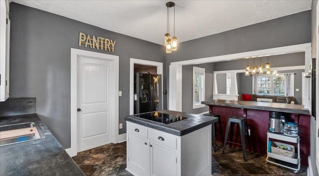 3908 E 13th Ave, Spokane, WA 99202