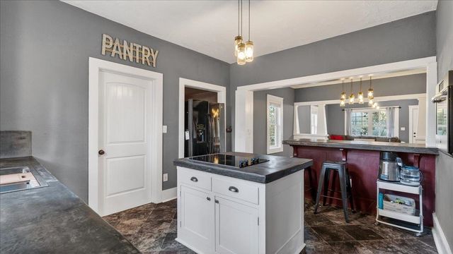 3908 E 13th Ave, Spokane, WA 99202