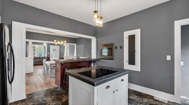 3908 E 13th Ave, Spokane, WA 99202