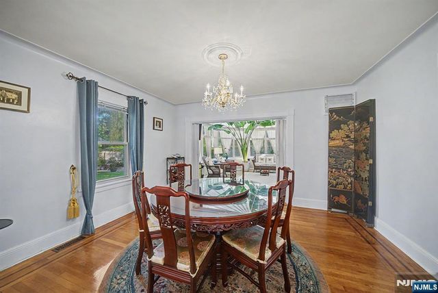 26 Day Avenue, Tenafly, NJ 07670