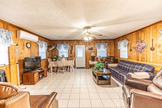 2202 Tara Lane, Brunswick, GA 31520