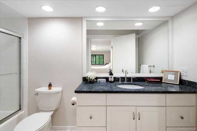 91 Heritage Hills D, Somers, NY 10589