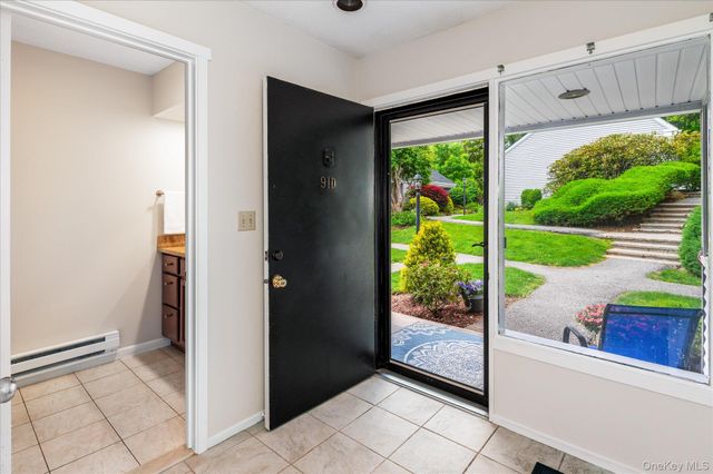 91 Heritage Hills D, Somers, NY 10589