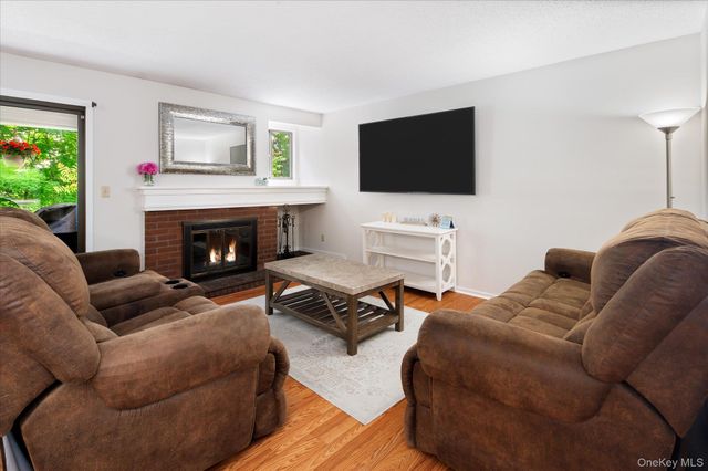 91 Heritage Hills D, Somers, NY 10589