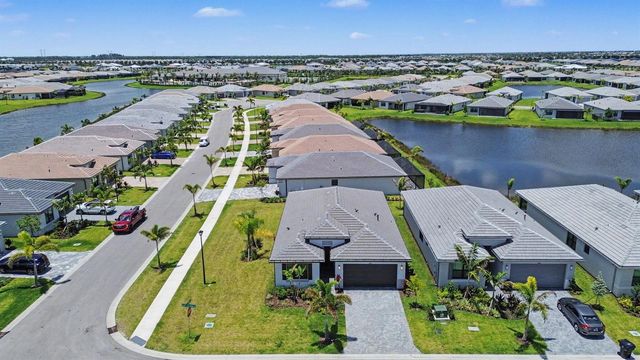 12827 SW Scenic View, Port St. Lucie, FL 34987