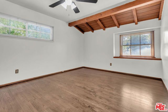 9322 Lasaine Avenue, Los Angeles, CA 91325