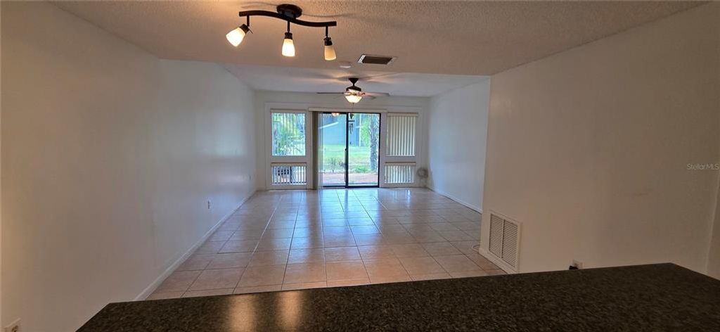 Image 10 of property listing at 6124 PEREGRINE AVENUE D06, Orlando, FL 32819