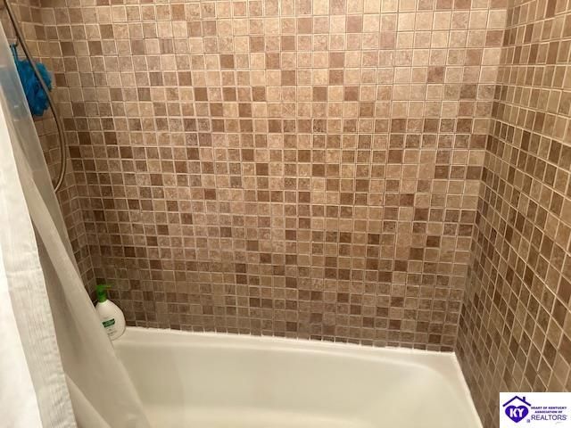 806 Sammy Court, Elizabethtown, KY 42701