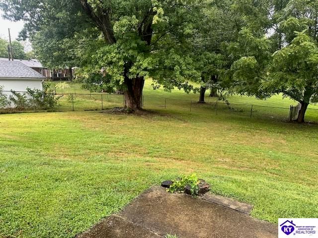 806 Sammy Court, Elizabethtown, KY 42701