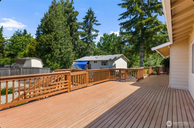 13712 SE 233rd Street, Kent, WA 98042