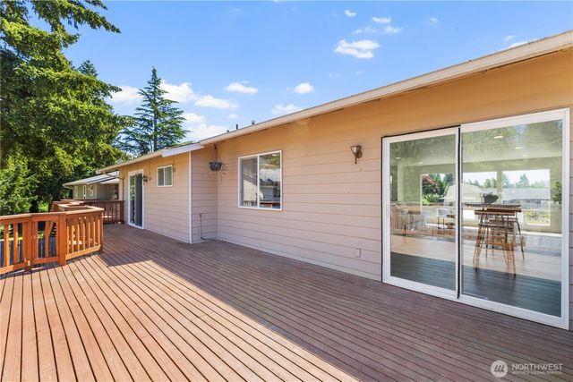 13712 SE 233rd Street, Kent, WA 98042