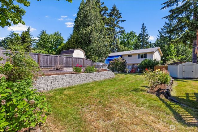 13712 SE 233rd Street, Kent, WA 98042