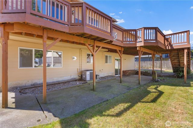 13712 SE 233rd Street, Kent, WA 98042