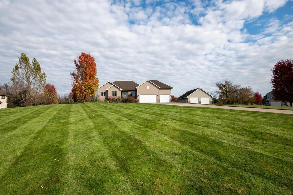 18531 Zeolite Street NW, Nowthen, MN 55303