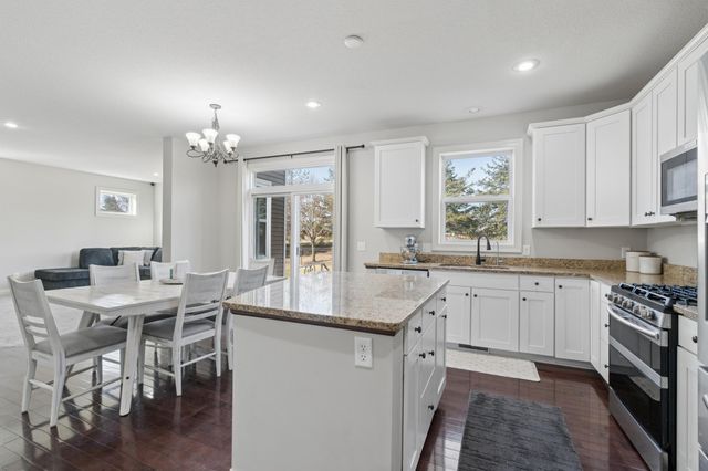 1832 Spring Creek Drive, Carver, MN 55315