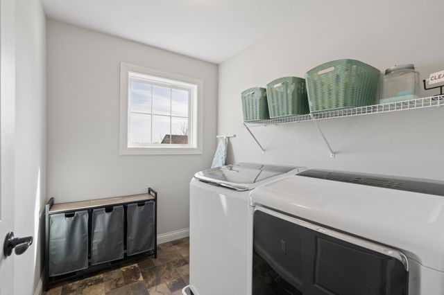 1832 Spring Creek Drive, Carver, MN 55315