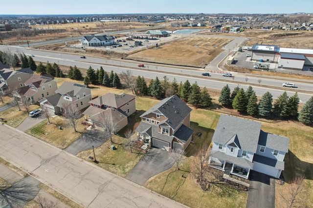 1832 Spring Creek Drive, Carver, MN 55315